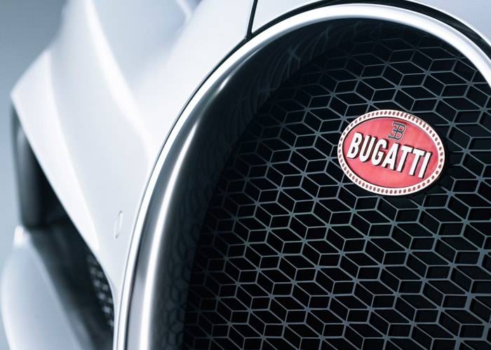 HIRE BUGATTI CHIRON UK | LOWEST PRICES GUARANTEED | LARGEST FLEET