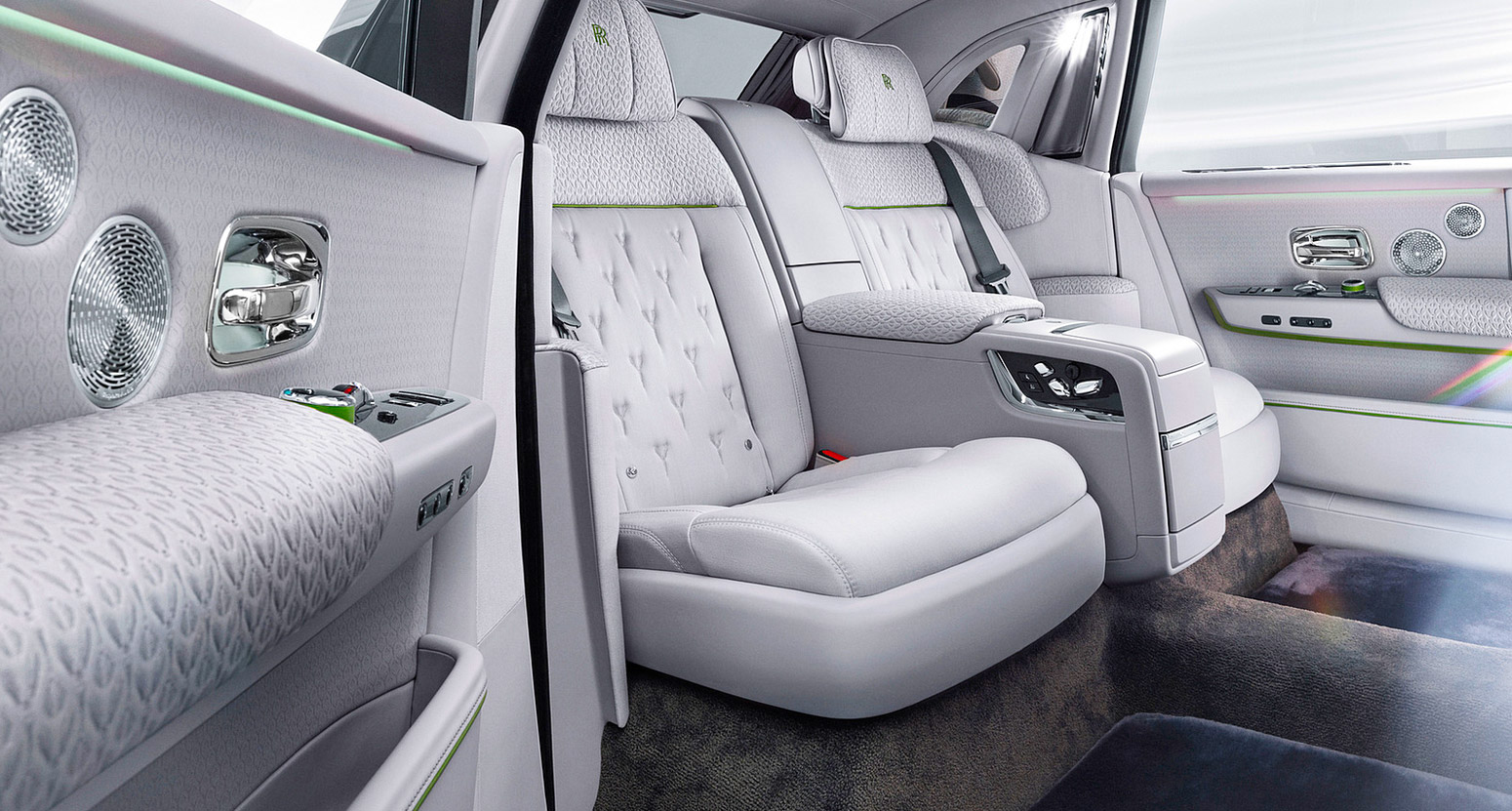 SLC- Starr Luxury Cars Chauffeur Service - Mayfair, Uk, London, Europe, Dubai and U.S.A