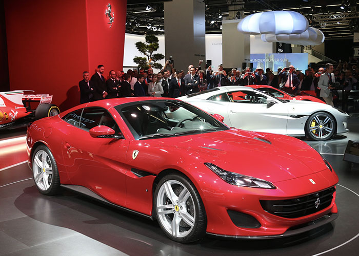 Ferrari Portofino Prom Car Hire LOWEST PRICES GUARANTEED 