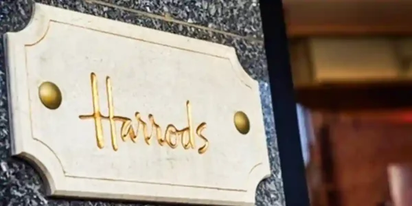 Harrods Shopping, Afternoon Tea & Luxury Spa - Image 2