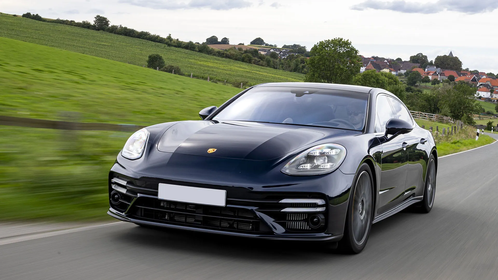 Starr Luxury Cars Hire UK