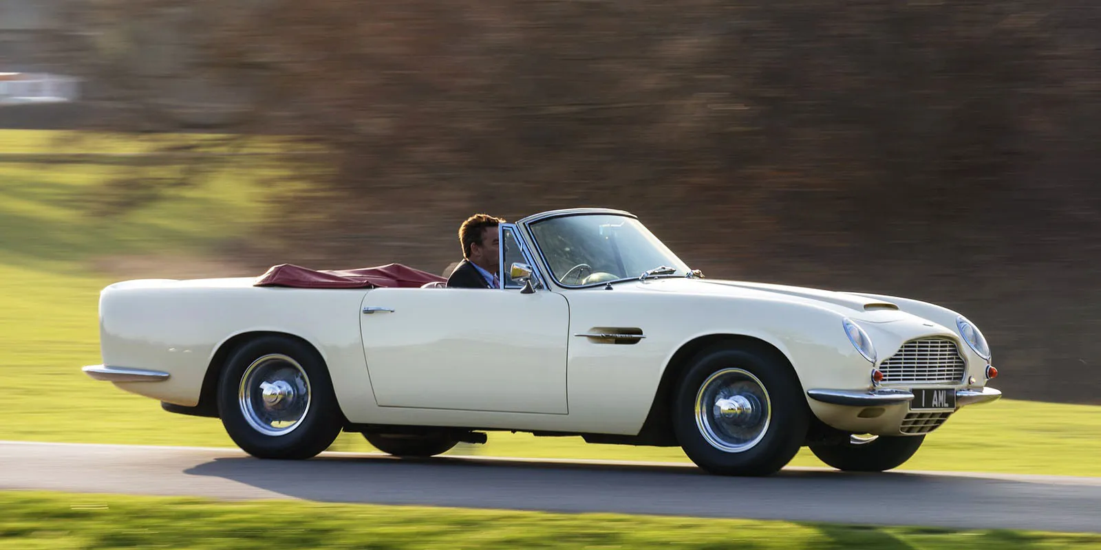 Starr Luxury Cars Hire UK Aston Martin db6