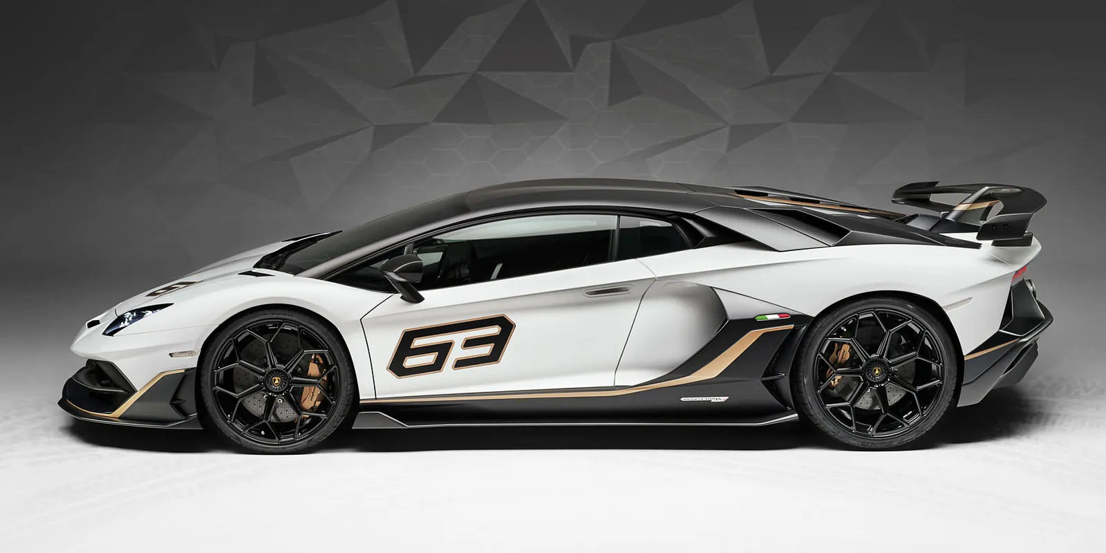Starr Luxury Cars Lamborghini Aventador SVJ