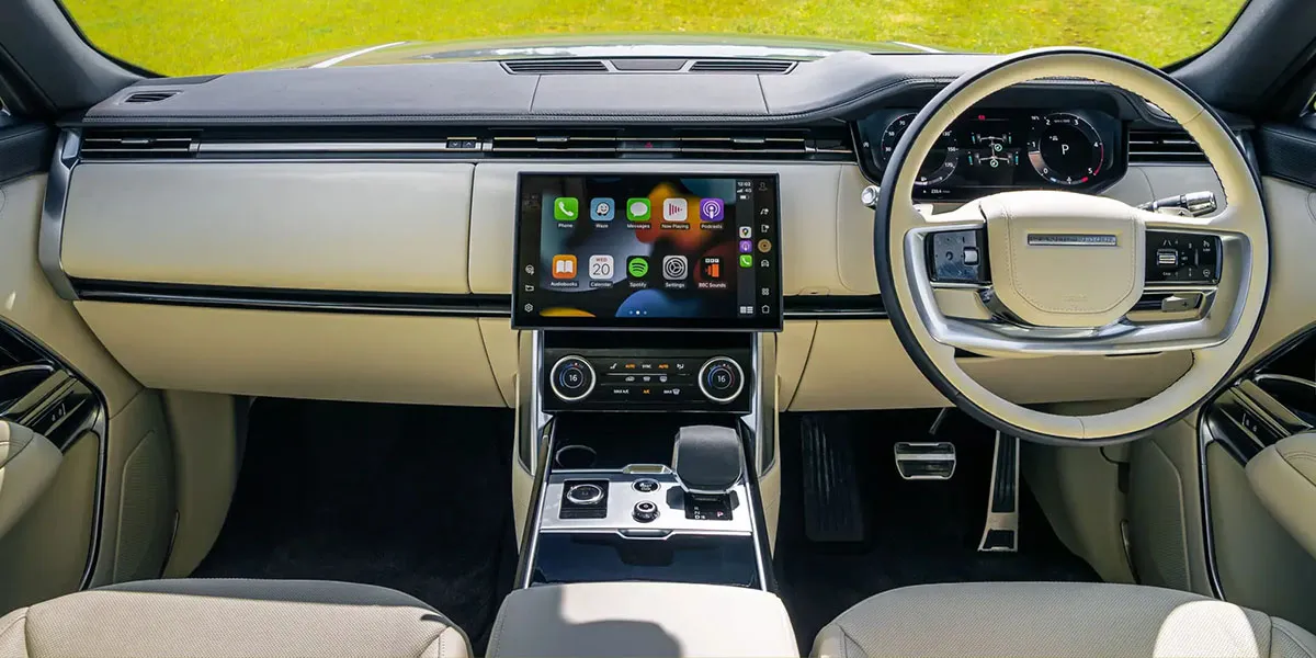Starr Luxury Cars Hire UK Range Rover D350 Autobiography