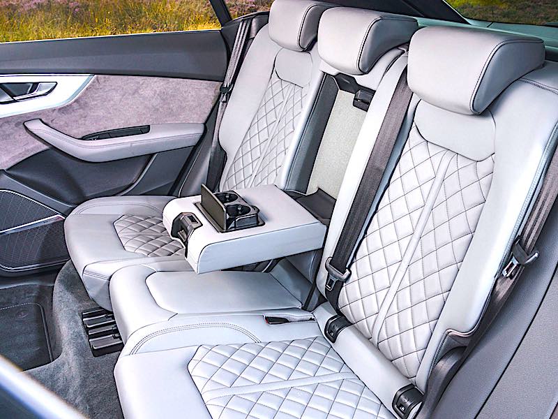 Star Luxury Cars Audi Q8 2022