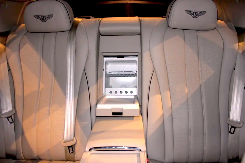 Star Luxury Cars Bentley Flying Spur Chauffeur 2022