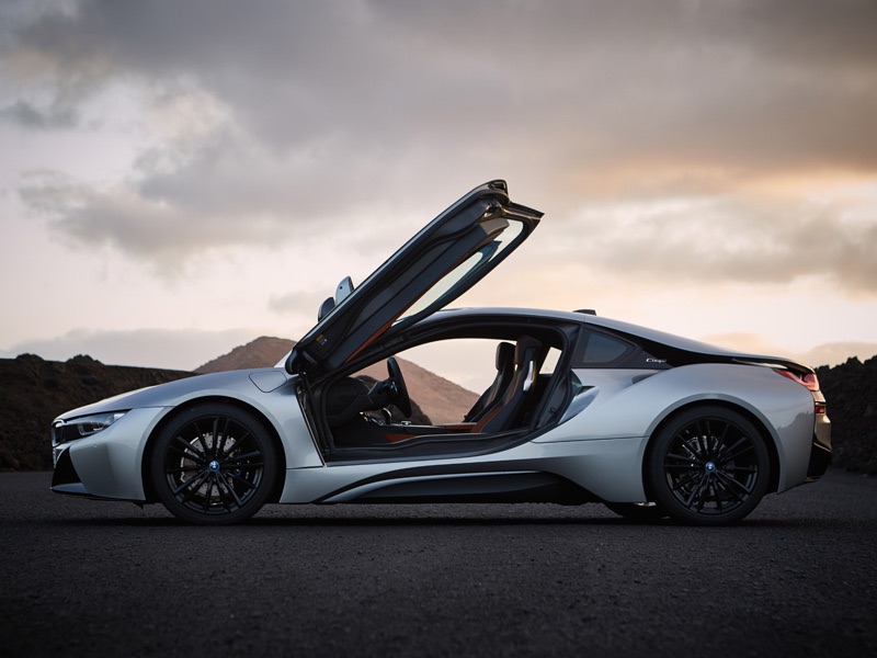 Star Luxury Cars BMW i8 Roaster Miami 2022