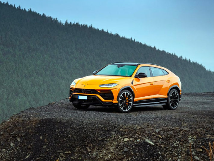 URUS HIRE IN LOS ANGELES