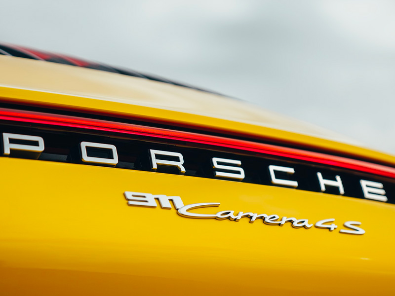 Star Luxury Cars Porsche 911 4S 2022