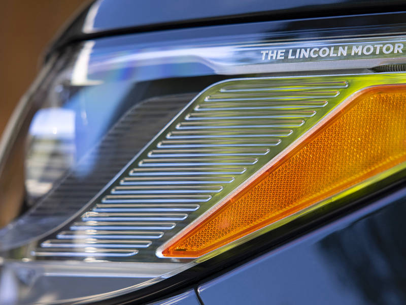 Star Luxury Cars Lincoln Navigator 2023