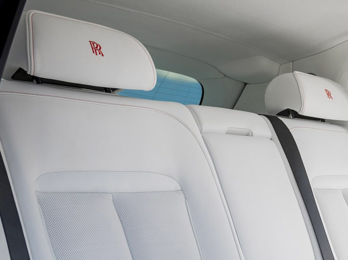 ROLLS ROYCE CULLINAN CHAUFFEUR HIRE LAS VEGAS