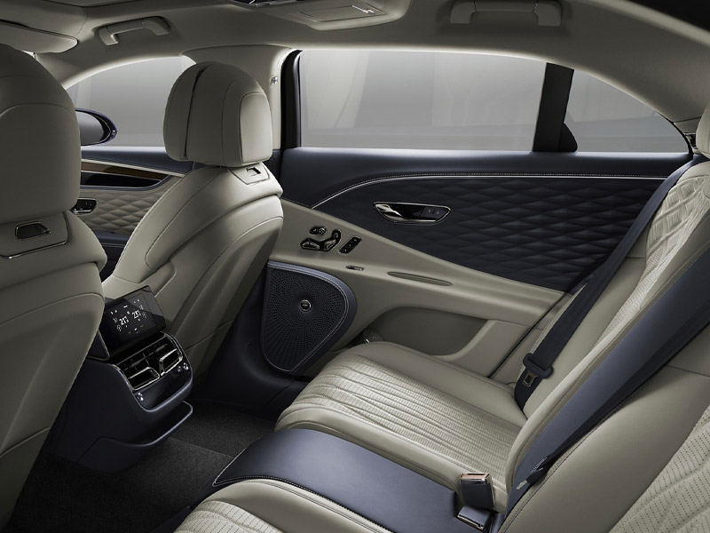 Star Luxury Cars Bentley Bentayga Chauffeur Dubai 2023