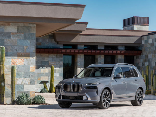 Star Luxury Cars BMW X7 Dubai 2023