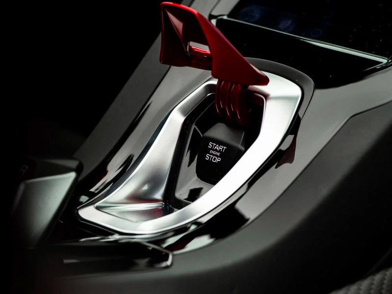 Star Luxury Cars Lamborghini Huracan Evo Dubai 2023