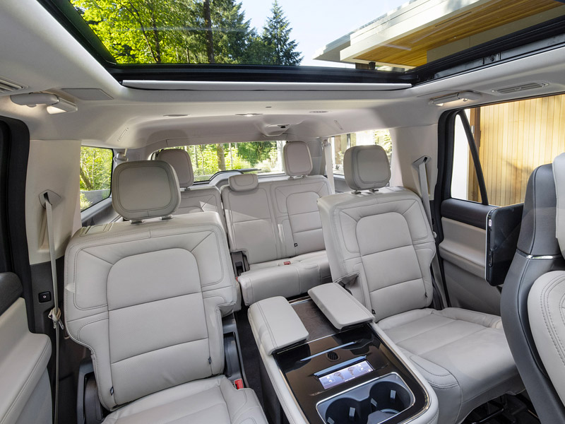 Star Luxury Cars Lincoln Navigator Chauffeur New York 2023