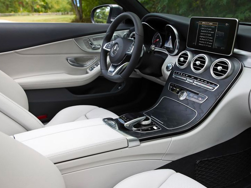 Starr Luxury Cars Mercedes Benz C300 Cabriolet Dubai 2023