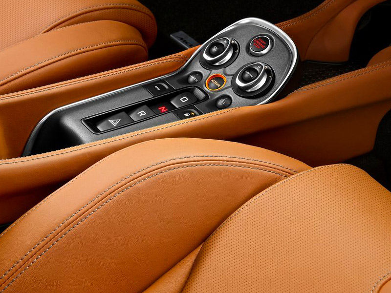 Starr Luxury Cars McLaren 570S - Service Boston 2023
