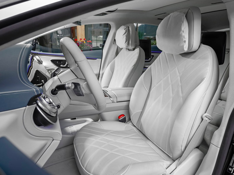 Starr Luxury Cars Mercedes Benz EQS Washington 2023