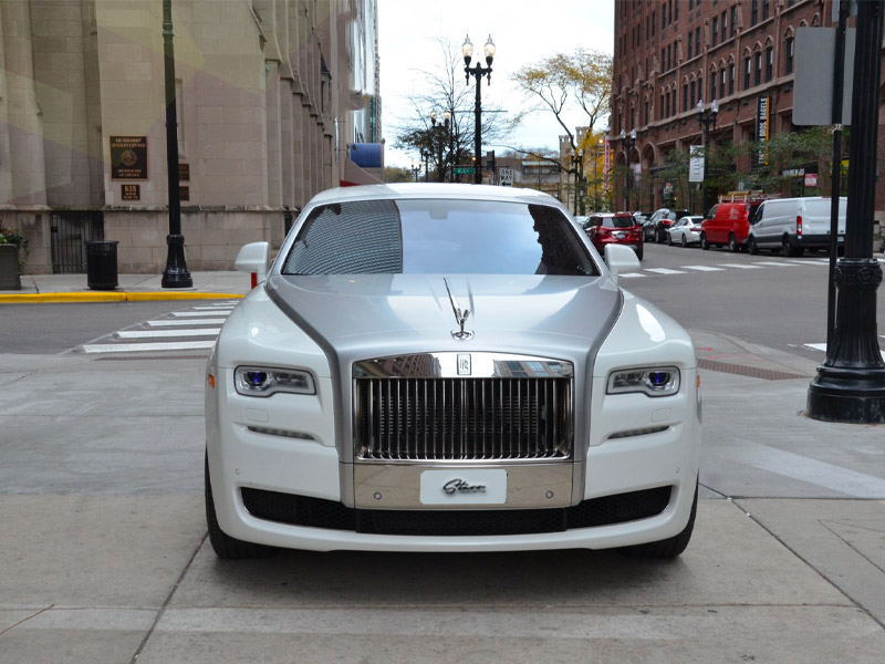 Starr Luxury Cars Rolls Royce Ghost Series II - Chauffeur Service Chicago 2023
