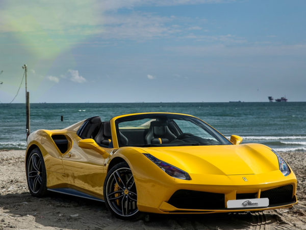 Starr Luxury Cars Ferrari 488 Spider Self Drive Chicago 2023