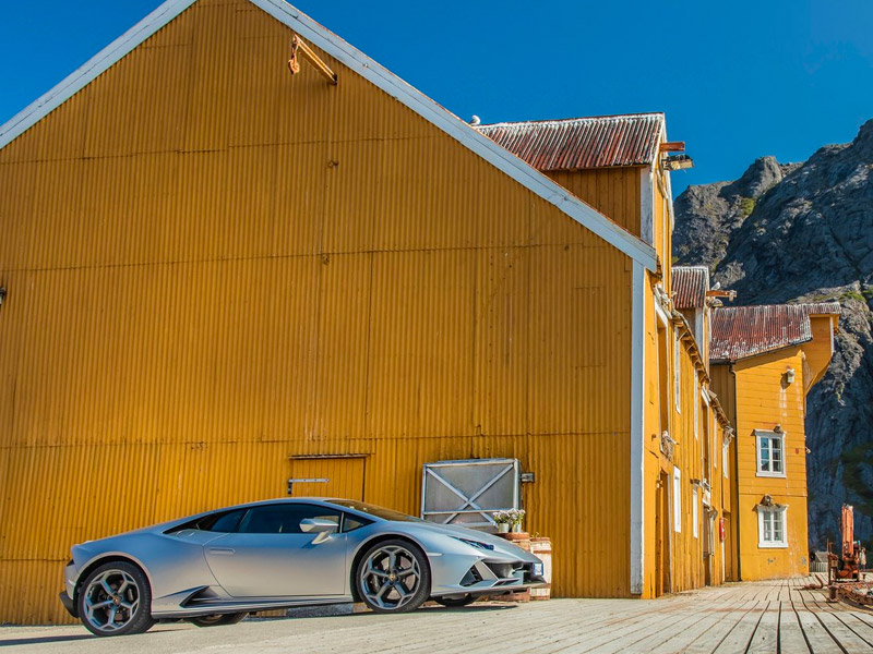 Starr Luxury Cars Lamborghini Huracan Evo Self Drive Chicago 2023