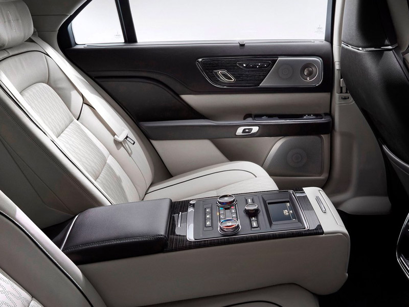 Starr Luxury Cars Lincoln Continental Chauffeur Service Boston 2023