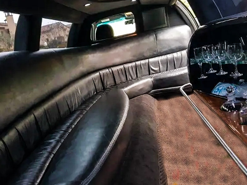 Starr Luxury Cars Lincoln Town Stretch Limousine - Turkey Istanbul 2023