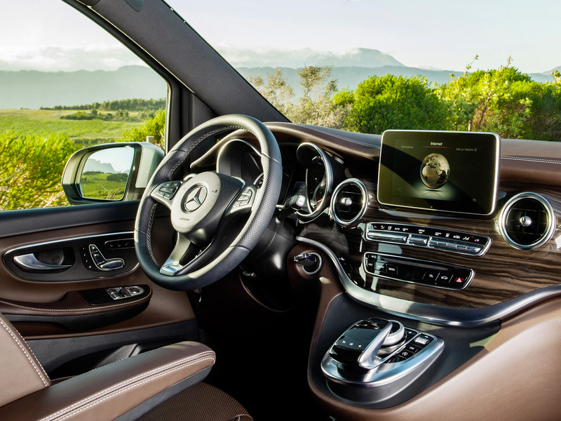 Starr Luxury Cars Mercedes Benz V Class Geneva Switzerland, Chauffeur Service 2023