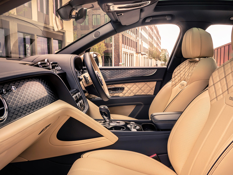 Starr Luxury Cars Bentley Bentayga Paris, France Self Hire 2023