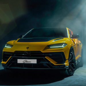 Starr Luxury Cars Lamborghini Urus Paris, France Self Hire 2023