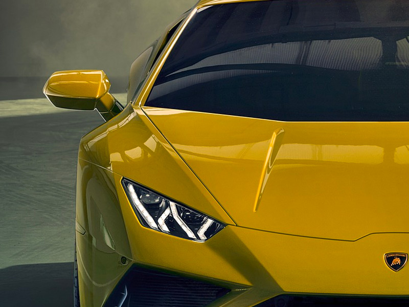 Starr Luxury Cars, Lamborghini Huracan Evo Spyder Prague, Czech Republic Self Hire 2023