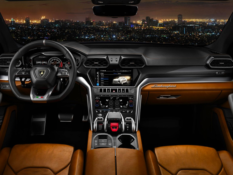 Starr Luxury Cars, Lamborghini Urus, Spain Self Hire 2023