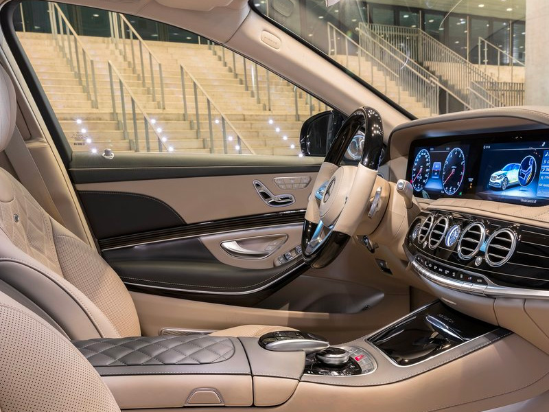 Starr Luxury Cars, Mercedes Benz Maybach Prague, Czech Republic Self Hire 2023