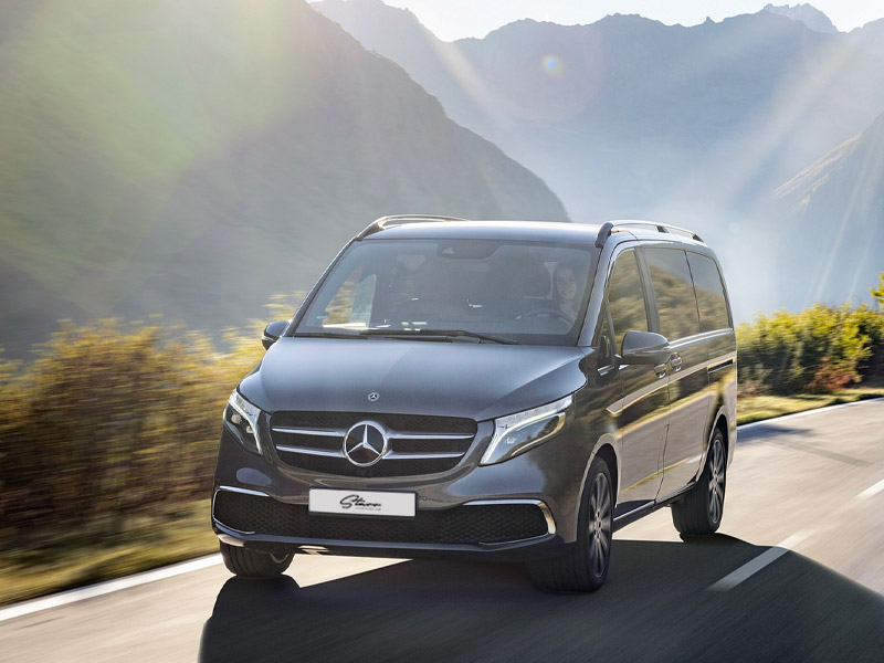 Starr Luxury Cars, Mercedes Benz V Class Milan,Italy Self Hire 2023