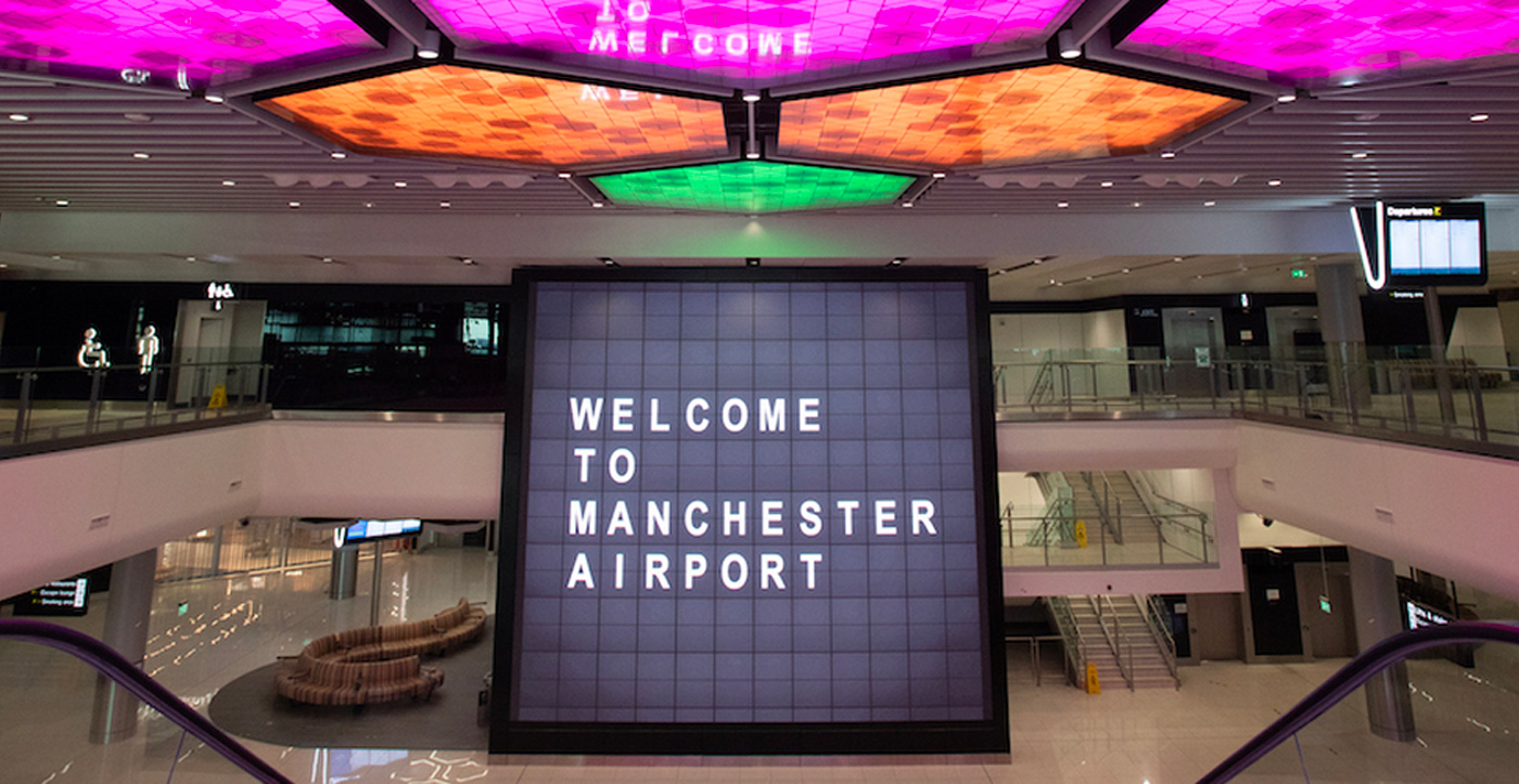 Starr Luxury Cars -Manchester Airport Chauffeur Transfers Service London