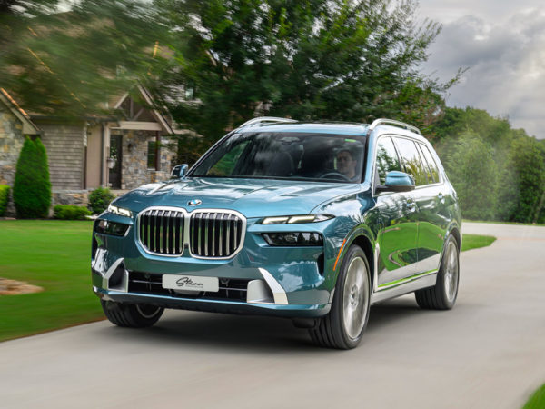 BMW X7 navy blue