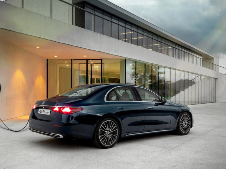 Mercedes-Benz E-Class hire UK – executive saloon corporate self-drive