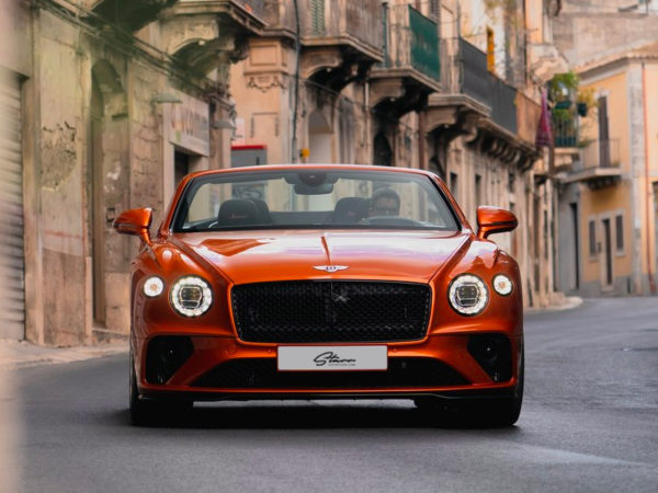 Starr Luxury Cars Naples, Italy - Bentley Continental GT Best Coveted Luxury Exotic Cars available for Chauffeur Service