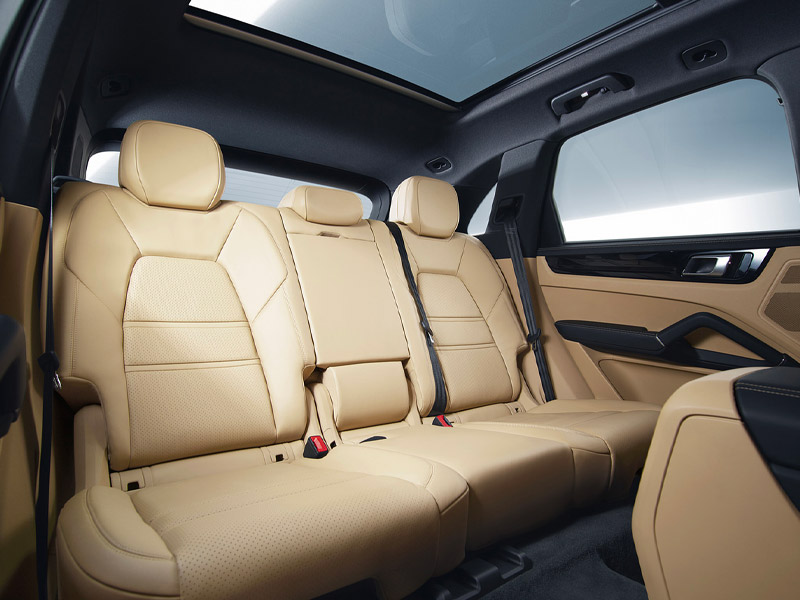 Starr Luxury Cars Porsche Cayenne Geneva Switzerland, Self Drive and Chauffeur Service