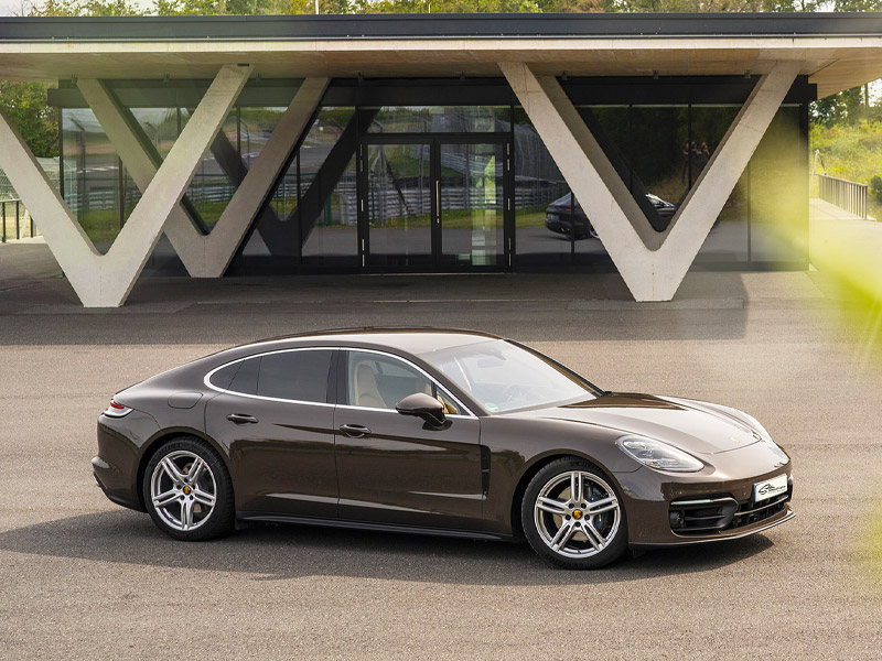 Starr Luxury Cars Porsche Panamera Geneva Switzerland, Self Drive and Chauffeur Service