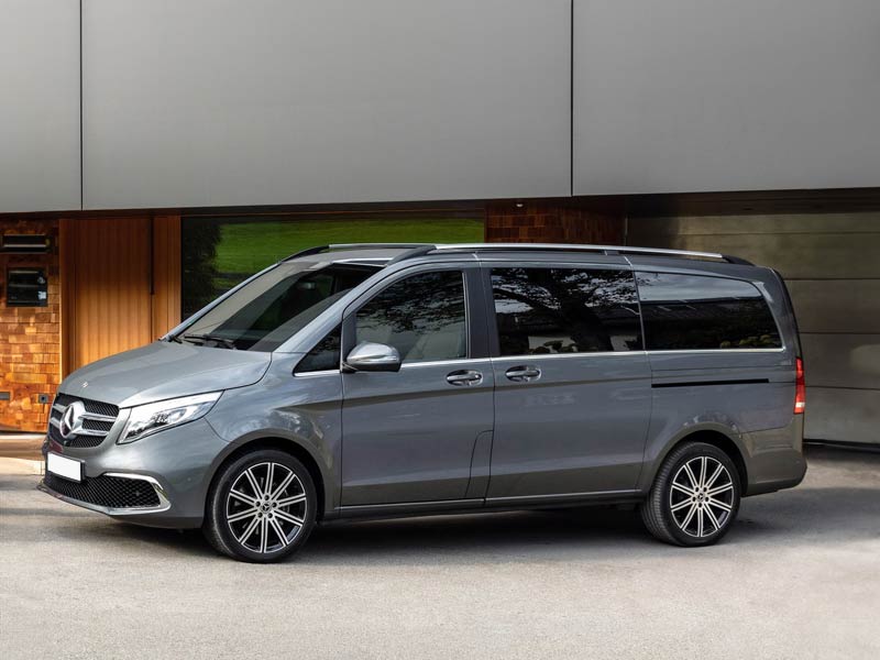 Starr Luxury Cars - Luxury Airport Chauffeur Service Best Coveted Luxury Exotic Cars - Book, Hire, Rent Chauffeur Service, and Self-Hire Service. Mercedes Benz V Class - Krakow, Poland