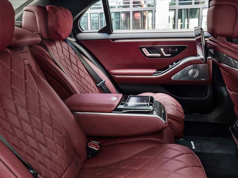 Starr Luxury Cars - Luxury Airport Chauffeur Service Best Coveted Luxury Exotic Cars - Book, Hire, Rent Chauffeur Service, and Self-Hire Service. Mercedes Benz S Class - London Mayfair, UK