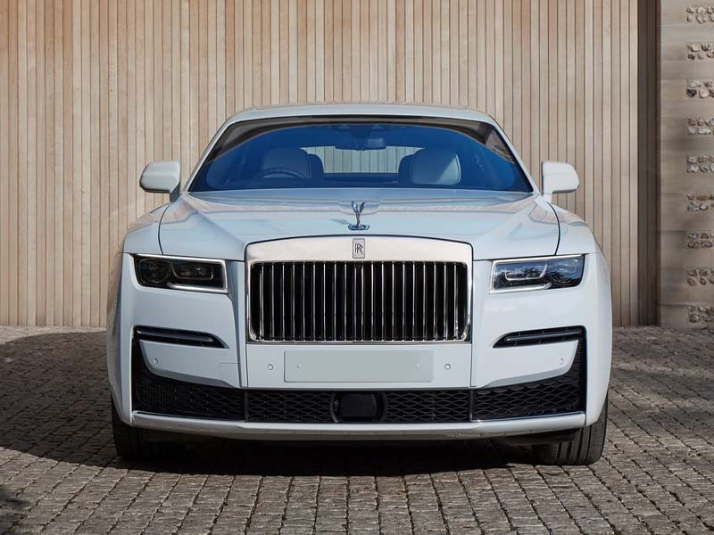 Starr Luxury Cars - Luxury Airport Chauffeur Service Best Coveted Luxury Exotic Cars - Book, Hire, Rent Chauffeur Service, and Self-Hire Service. Rolls-Royce Ghost- London Mayfair, UK