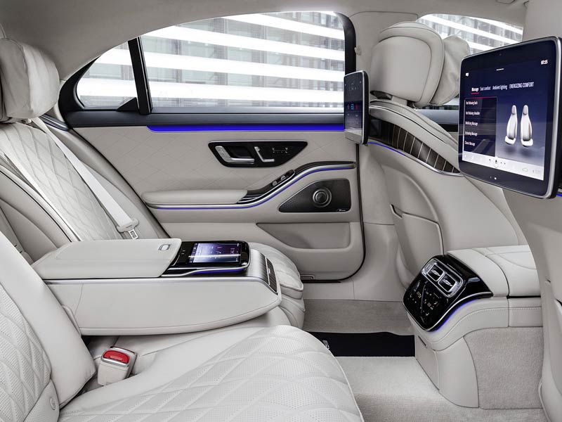 Starr Luxury Cars - Luxury Airport Chauffeur Service Best Coveted Luxury Exotic Cars - Book, Hire, Rent Chauffeur Service, and Self-Hire Service. Mercedes Benz, Dublin