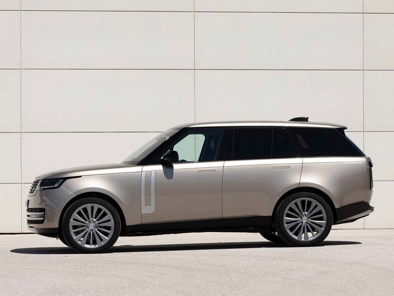 Starr Luxury Cars - Luxury Airport Chauffeur Service Best Coveted Luxury Exotic Cars - Book, Hire, Rent Chauffeur Service, and Self-Hire Service. Range Rover Vogue - Ibiza, Spain