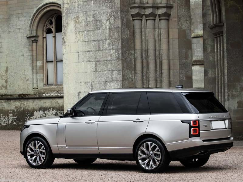 Starr Luxury Cars - Luxury Airport Chauffeur Service Best Coveted Luxury Exotic Cars - Book, Hire, Rent Chauffeur Service, and Self-Hire Service. Range Rover LWB - Abu Dhabi, Emirates