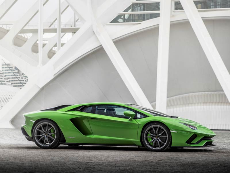 Starr Luxury Cars - Luxury Airport Chauffeur Service Best Coveted Luxury Exotic Cars - Book, Hire, Rent Chauffeur Service, and Self-Hire Service Lamborghini Aventador S, in Las Vegas, USA