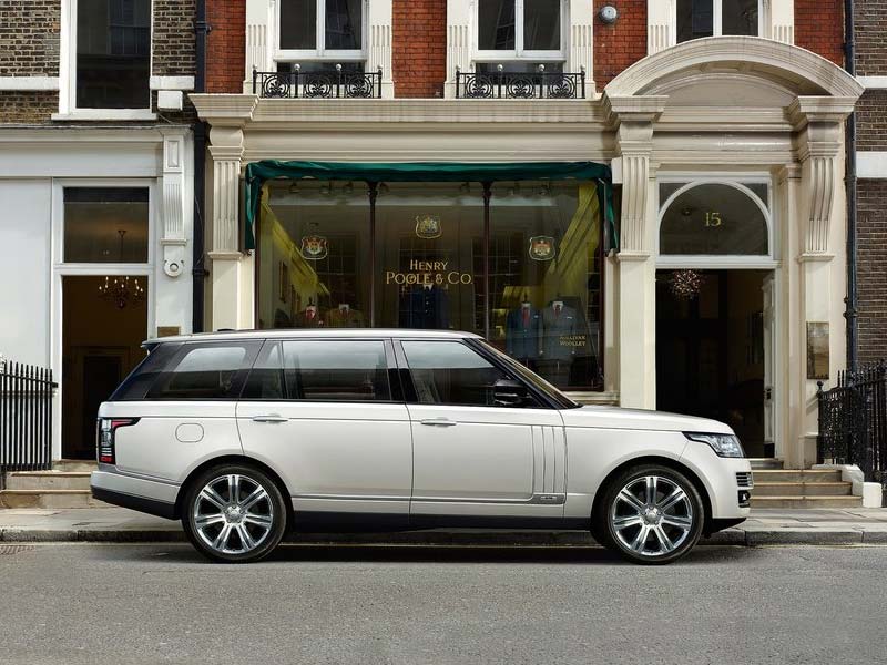 Starr Luxury Cars - Luxury Airport Chauffeur Service Best Coveted Luxury Exotic Cars - Book, Hire, Rent Chauffeur Service, and Self-Hire Service. Range Rover LWB - London Mayfair, UK