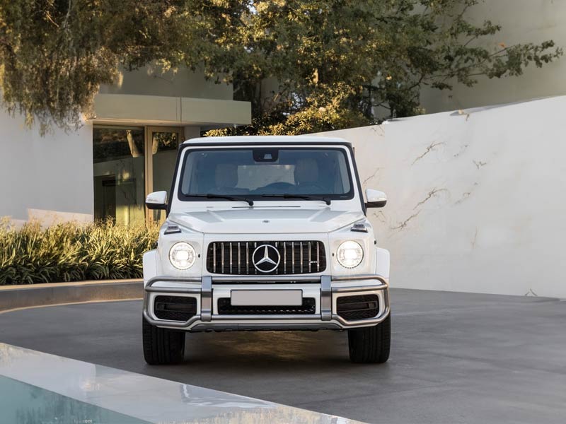 Starr Luxury Cars - Luxury Airport Chauffeur Service Best Coveted Luxury Exotic Cars - Book, Hire, Rent Chauffeur Service, and Self-Hire Service Mercedes Benz AMG G63 in Cairo, Egypt