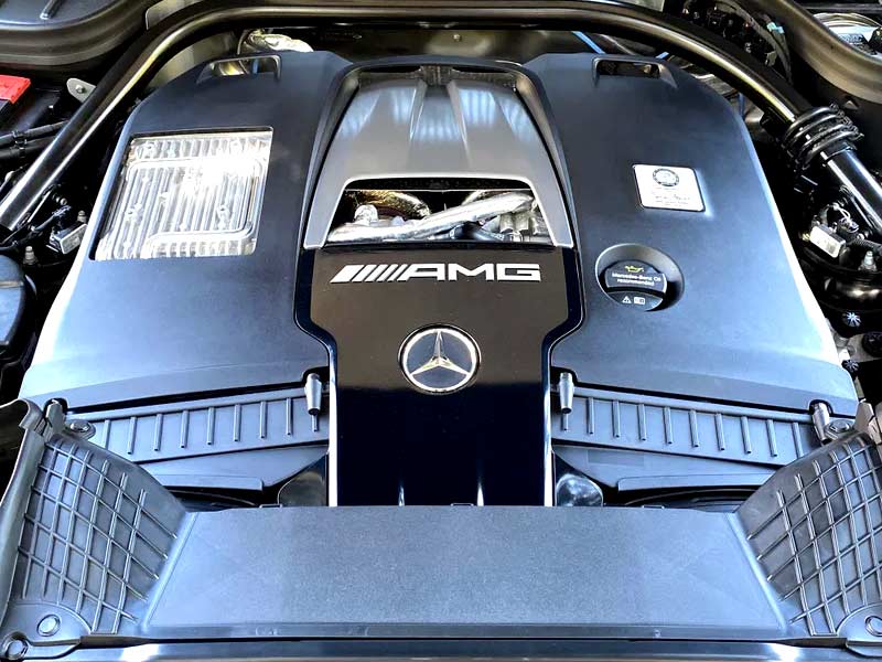 Starr Luxury Cars - Luxury Airport Chauffeur Service Best Coveted Luxury Exotic Cars - Book, Hire, Rent Chauffeur Service, and Self-Hire Service Toyota Land Cruiser in Abidjan in AfricaStarr Luxury Cars - Luxury Airport Chauffeur Service Best Coveted Luxury Exotic Cars - Book, Hire, Rent Chauffeur Service, and Self-Hire Service Mercedes Benz AMG G63 in Marrakesh in Morocco